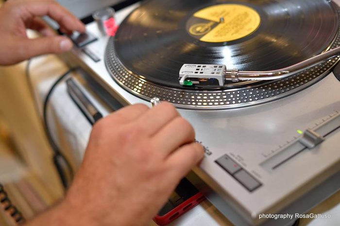 dj set in vinile