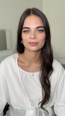 Sara Make Up