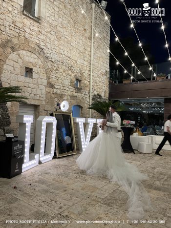 LOVE Mirror
