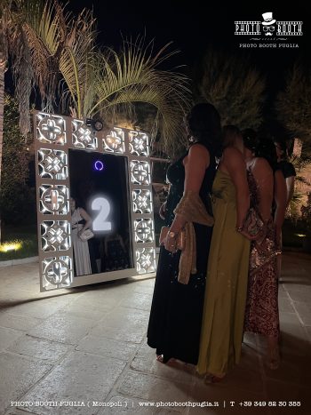 APULIA Mirror