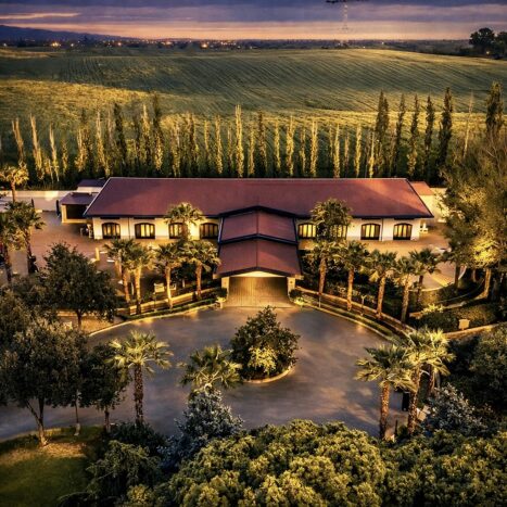 Magnolia Resort, Location